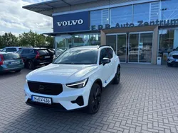 Weiß Gebraucht 2025 Volvo XC40 Plus SUV | 38.500 € (Guter Preis)