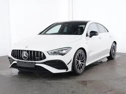 Weiß Gebraucht 2024 Mercedes CLA35 AMG AMG Limousine | 59.990 €