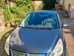 Grau Gebraucht 2010 Opel Corsa Limousine | 2.199 € (Guter Preis)