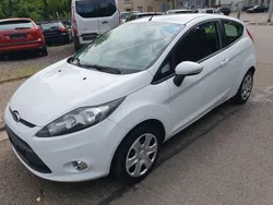 Weiß Gebraucht 2012 Ford Fiesta Champions Edition Kleinwagen | 3.300 € (Fairer Preis)
