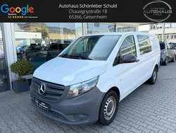 Weiß Gebraucht 2021 Mercedes Vito Van / Kleinbus | 14.499 €