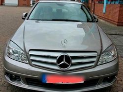 Grau Gebraucht 2007 Mercedes C200 Limousine | 6.500 €