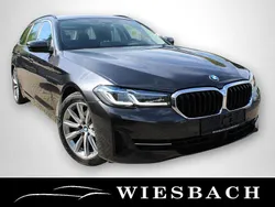 Grau Gebraucht 2020 BMW 520 Sport Line Kombi | 25.950 € (Fairer Preis)