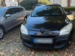 Schwarz Gebraucht 2009 Renault Mégane Coupé Coupé | 4.299 €