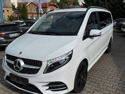 Weiß Gebraucht 2020 Mercedes V300 AMG line Van / Kleinbus | 48.975 € (Guter Preis)