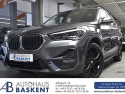 Grau Gebraucht 2021 BMW X1 Sport Line SUV | 21.990 € (Guter Preis)