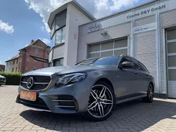 Grau Gebraucht 2017 Mercedes E43 AMG AMG Limousine | 33.740 € (Guter Preis)