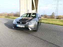 Grau Gebraucht 2016 Seat Leon Style Limousine | 8.800 € (Guter Preis)
