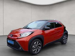 Rot Neu 2025 Toyota Aygo Play Kleinwagen | 19.570 €