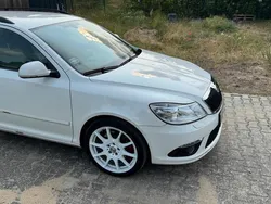 Weiß Gebraucht 2010 Skoda Octavia RS Kombi | 5.500 € (Superpreis)