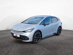 Silber Gebraucht 2024 Cupra Born e-Boost Kleinwagen | 30.440 € (Fairer Preis)