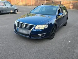 Blau Gebraucht 2006 VW Passat Kombi | 2.700 € (Fairer Preis)