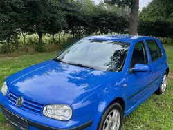 Blau Gebraucht 1999 VW Golf IV Kleinwagen | 1.300 € (Fairer Preis)