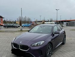 Violet Gebraucht 2024 BMW 120 M Sport Kleinwagen | 36.999 €