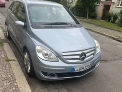Blau Gebraucht 2007 Mercedes B200 Edition Van / Kleinbus | 5.500 € (Fairer Preis)