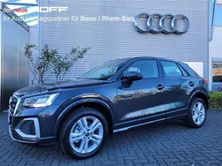 Grau Neu 2025 Audi Q2 Advanced SUV | 31.475 € (Fairer Preis)