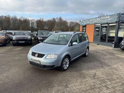 Blau Gebraucht 2006 VW Touran Goal Van / Kleinbus | 2.990 € (Etwas zu teuer)