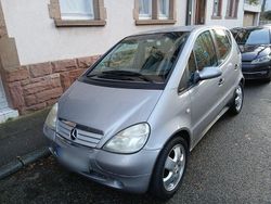 Silber Gebraucht 1999 Mercedes A190 Limousine | 1.790 € (Fairer Preis)