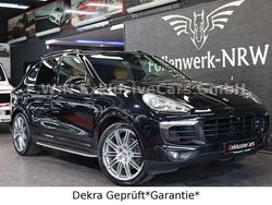 Schwarz Gebraucht 2016 Porsche Cayenne Platinum Edition SUV | 26.970 € (Fairer Preis)