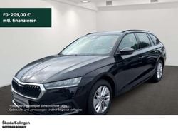 Schwarzmagic perleffekt Gebraucht 2022 Skoda Octavia Ambition Kombi | 19.250 € (Guter Preis)