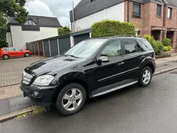Gebraucht 2006 Mercedes ML320 SUV | 4.500 € (Teuer)