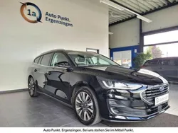 Schwarz Gebraucht 2022 Ford Focus Titanium Kombi | 18.950 € (Fairer Preis)