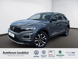Grau indiumgrau Gebraucht 2021 VW T-Roc United SUV | 24.490 € (Guter Preis)