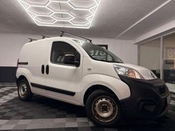 Weiß Gebraucht 2018 Fiat Fiorino Van / Kleinbus | 6.980 € (Fairer Preis)