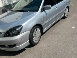 Silber Gebraucht 2006 Mitsubishi Lancer Kombi | 1.750 €