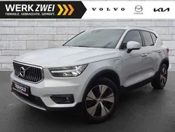 Glacier silver / metallic Gebraucht 2020 Volvo XC40 Inscription SUV | 31.490 € (Guter Preis)