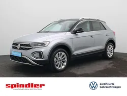 Pyritsilber metallic Gebraucht 2024 VW T-Roc Style SUV | 28.680 € (Fairer Preis)