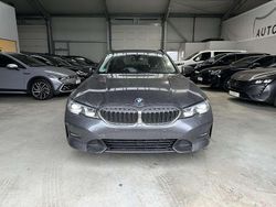 Mineralgrau metallic Gebraucht 2021 BMW 330e Sport Line Kombi | 27.900 € (Fairer Preis)