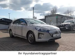 Grau Gebraucht 2021 Hyundai Ioniq 6 Trend Limousine | 17.985 € (Guter Preis)