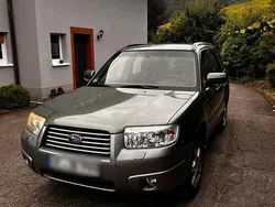 Grün Gebraucht 2005 Subaru Forester SUV | 5.200 € (Teuer)