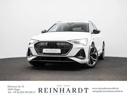 Gletscherweiß metallic Gebraucht 2022 Audi e-tron Sportback Ambiente SUV | 47.120 € (Guter Preis)