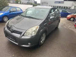 Grau Gebraucht 2007 Toyota Corolla Verso Van / Kleinbus | 1.450 € (Superpreis)
