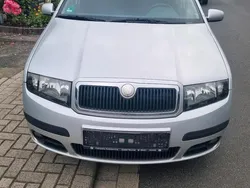 Silber Gebraucht 2006 Skoda Fabia Ambiente Kombi | 800 € (Guter Preis)