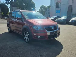 VW Touran Cross