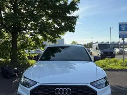 Weiß Gebraucht 2022 Audi Q5 S-Line SUV | 65.000 €
