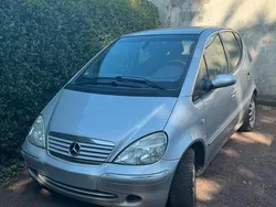 Silber Gebraucht 2001 Mercedes A160 Kleinwagen | 1.050 € (Superpreis)