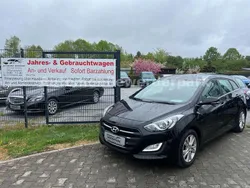 Schwarz Gebraucht 2014 Hyundai i30 Trend Kombi | 10.499 € (Etwas zu teuer)
