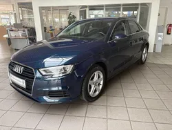 Blau Gebraucht 2016 Audi A3 Limousine | 16.490 € (Etwas zu teuer)
