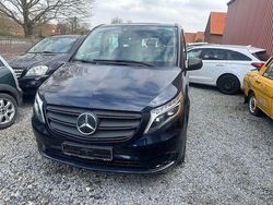 Blau Gebraucht 2020 Mercedes Vito Kombi | 19.999 € (Etwas zu teuer)