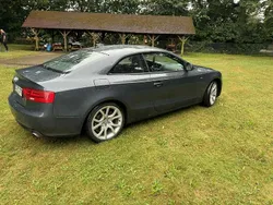 Grau Gebraucht 2009 Audi A5 Comfort Coupé | 6.200 € (Superpreis)