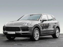 Grau Gebraucht 2019 Porsche Cayenne SUV | 63.400 € (Etwas zu teuer)