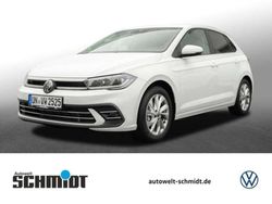 Pure white Gebraucht 2024 VW Polo Style Limousine | 26.688 € (Teuer)