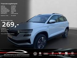 Weiß Gebraucht 2025 Skoda Karoq Drive SUV | 38.120 € (Fairer Preis)
