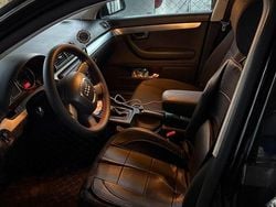 Schwarz Gebraucht 2006 Audi A4 Limousine | 2.700 € (Guter Preis)