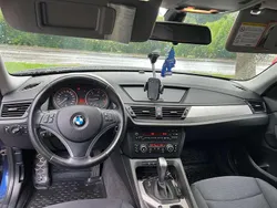 Blau Gebraucht 2010 BMW X1 SUV | 8.000 € (Teuer)