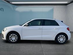 Weiß Gebraucht 2024 Audi A1 Sportback Kleinwagen | 24.549 € (Fairer Preis)